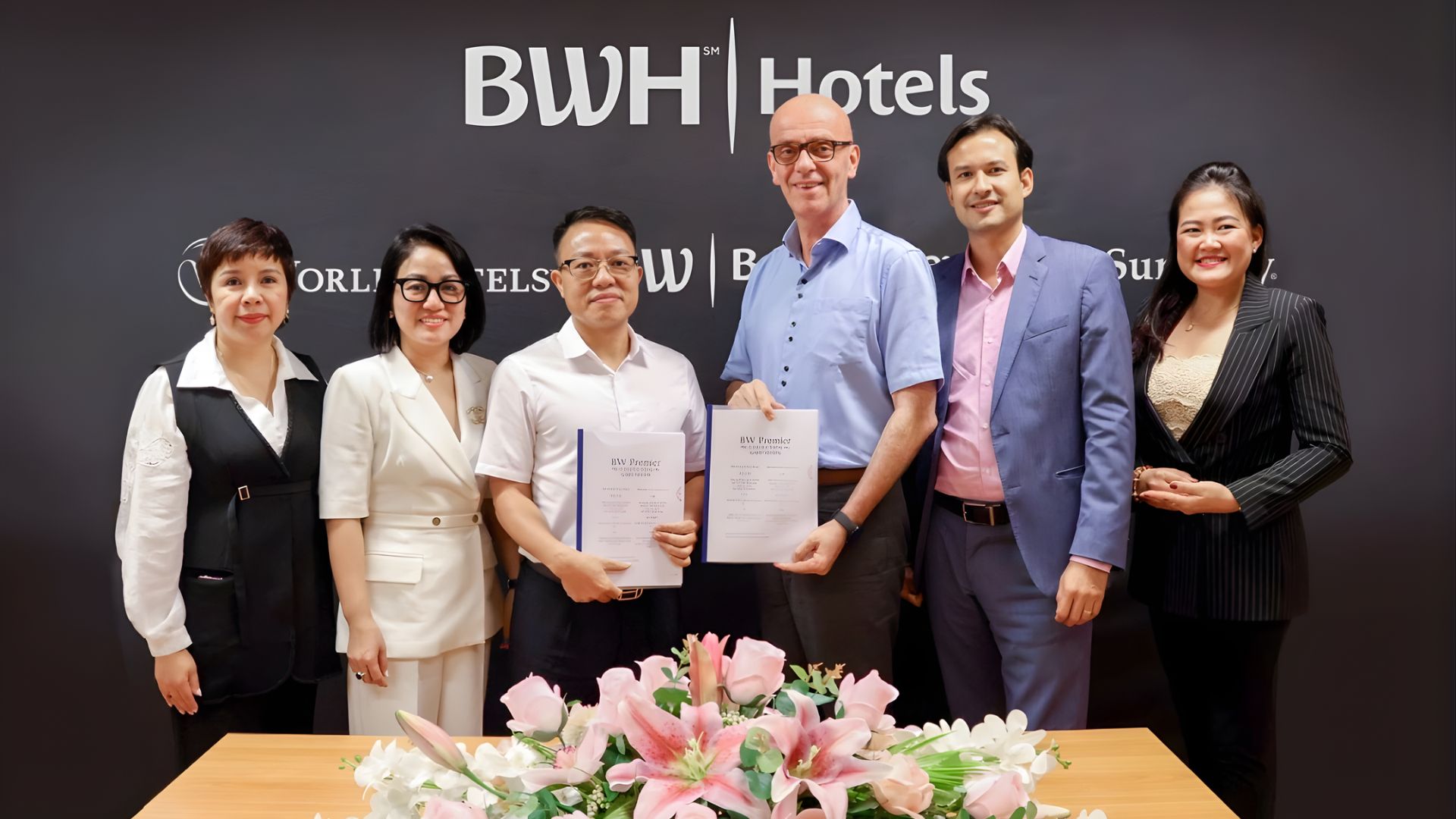 Lễ ký kết hợp tác giữa chủ đầu tư Đô Thành và đơn vị vận hành Best Western Premier